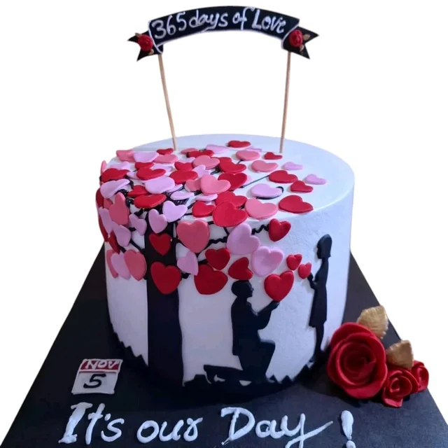 Heartleft Celebration Cake - 1 Kg