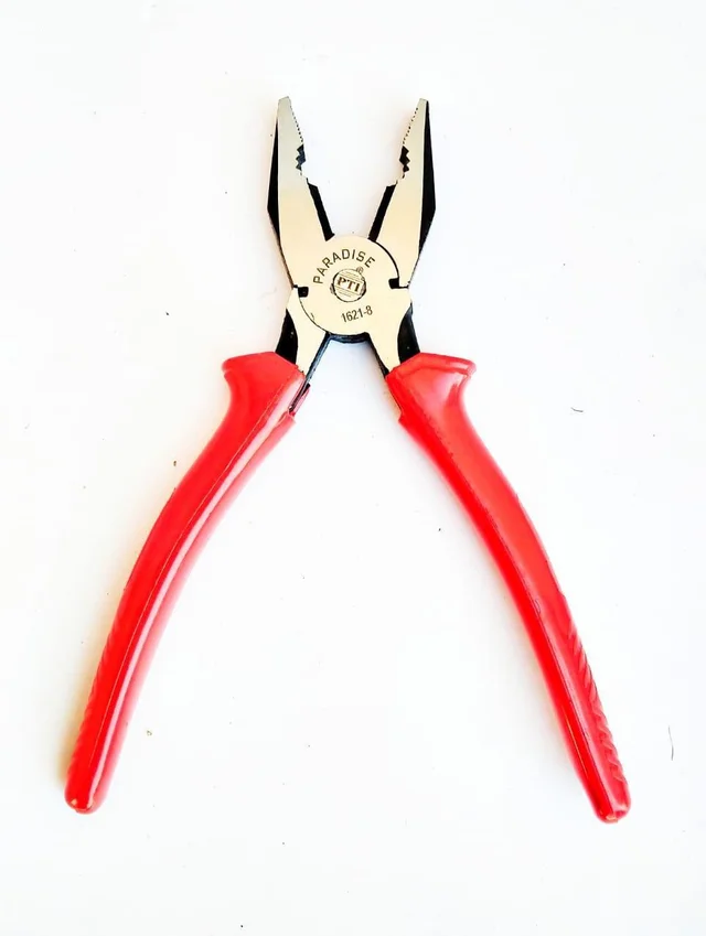 Combination Plier+Wire Cutter/Stripper Combo - FREE