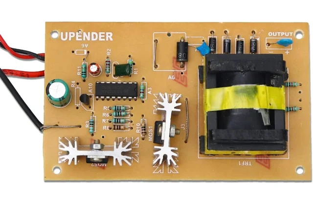Accessories Roy, 12v Dc to 220v Ac 100 Watt Convertor Circuit Board 124mm X 74mm X 35mm (Dc to Ac Convertor)