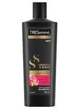 TRESemme Smooth & Shine Shampoo, with Vitamin H & Silk Protein, for Salon Silky Smooth Hair, Provides Moisture & Shine, 85 ml,TRPI1N2