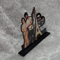 Eiffel Tower Love Couple - Customized Cutout Frame