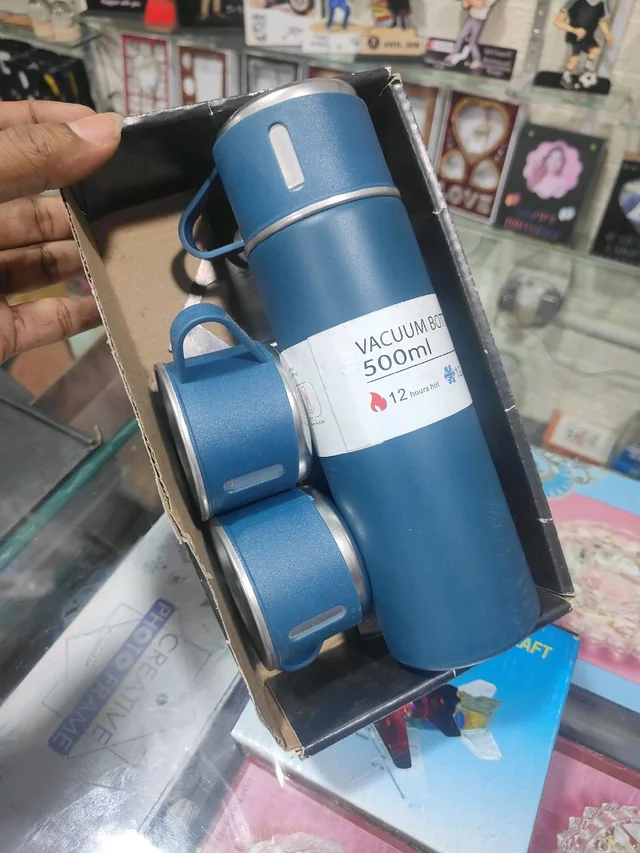 Engraved - Vaccum Flask Hot & Cold 500ml Steel Bottle with 2 Cups set - Blue Color