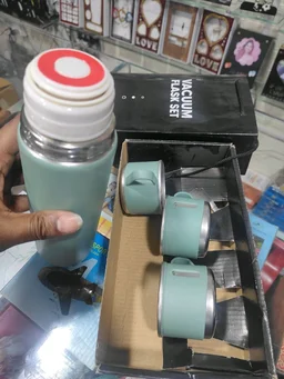 Engraved - Vaccum Flask Hot & Cold 500ml Steel Bottle with 2 Cups set - Green Color - Blank Material