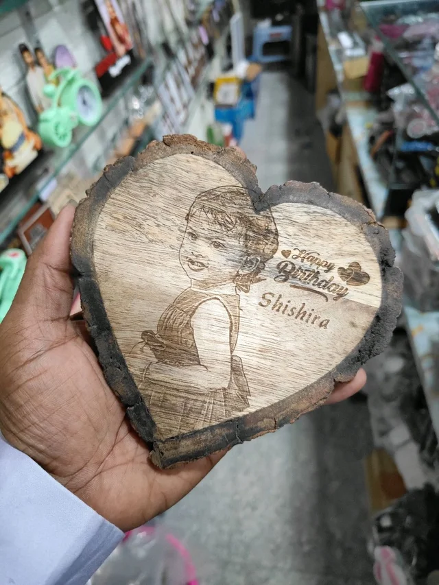 5" Inch Heart Shape - Natural Wood