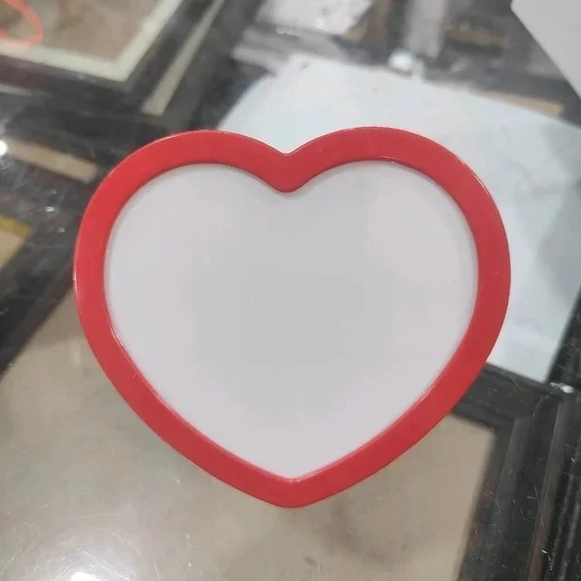 Socket Lamp - Heart Shape