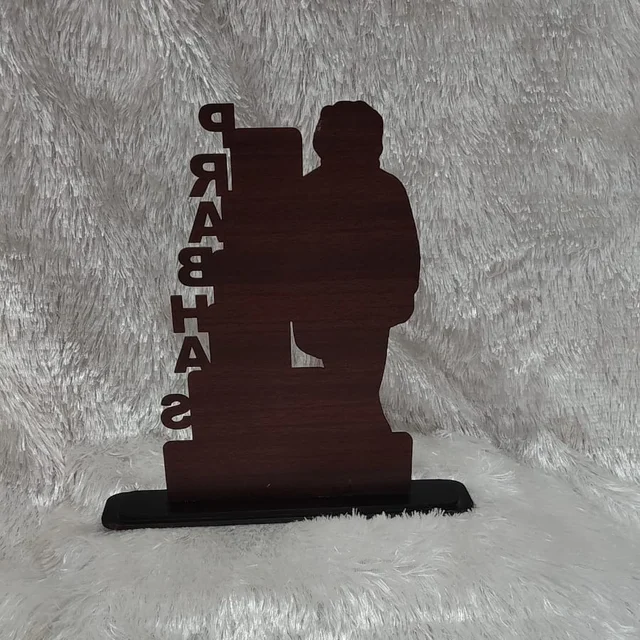 Standing Pic with Name and 6 Pics - Customized Cutout Frame