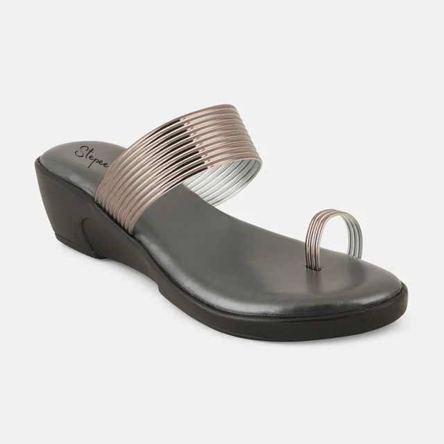 Soft Padding Casual Slippers With Extra Comfort For Women - Grey