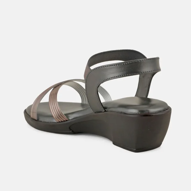 Soft Padding Casual Sandal With Extra Comfort For Women - Grey