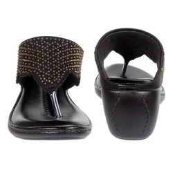 Siroski with soft padding comfort slippers for women - Black