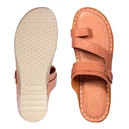 Doctor slipper with thumb style Embosed design upper - Tan