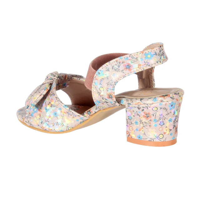 Kids sandals with short heel - Pink