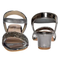 STEPEE Kids Short heel sandals - Gray
