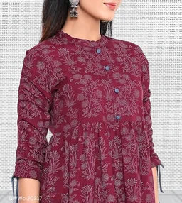 GWWc-20317 Wine Printed Ragular Top For Women - XL