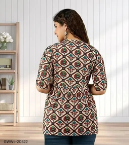 GWWc-20322 Printed Casual Top For Girls And Women - L