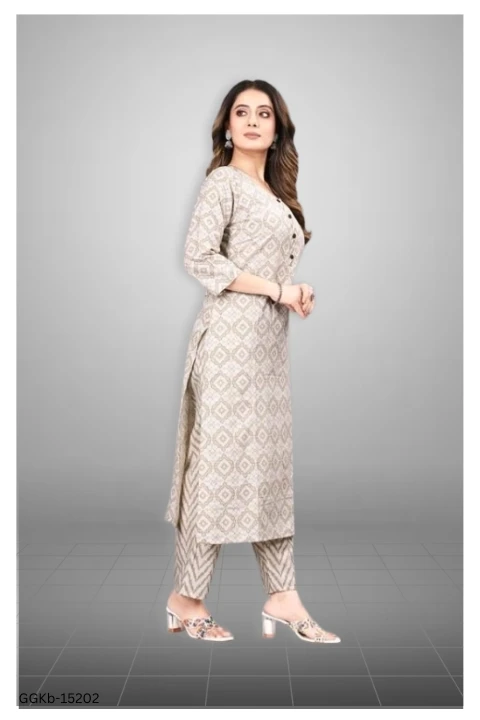 GGK-15202 Women's & Girls Kurta And pant sets - M
