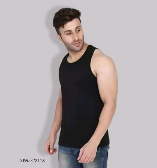 GIWa-22113 Stylish Men Vest Black Colour - L
