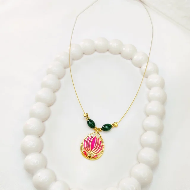 Invisible chain 7