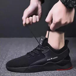 Sports Black Solid Running Shoes For Men - Black, 6