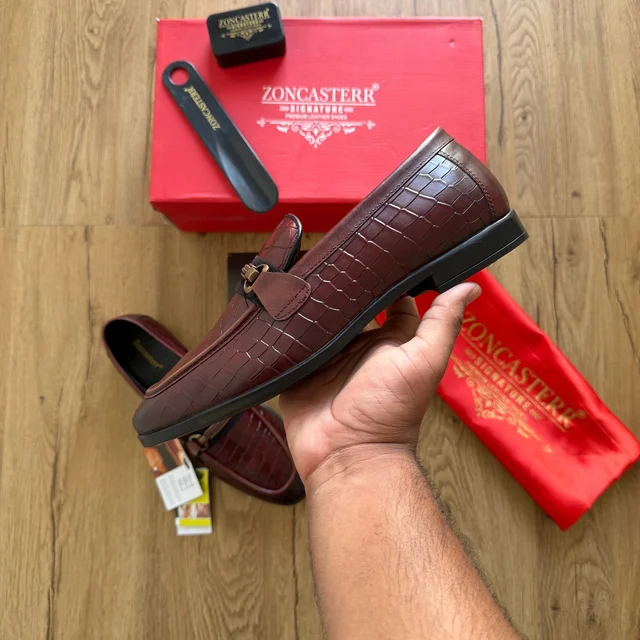 CROCO EMBOSSED LOAFER MAROON (CELM01) - UK 6