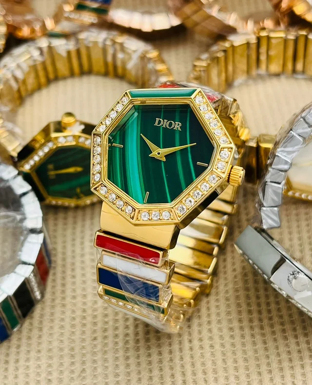 DIOR👉🏽 For Women👉🏽 Gem DIOR - Japanese Laurel