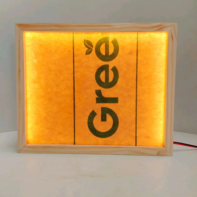 Pinewood LED Shadow Box - 10/8/2"
