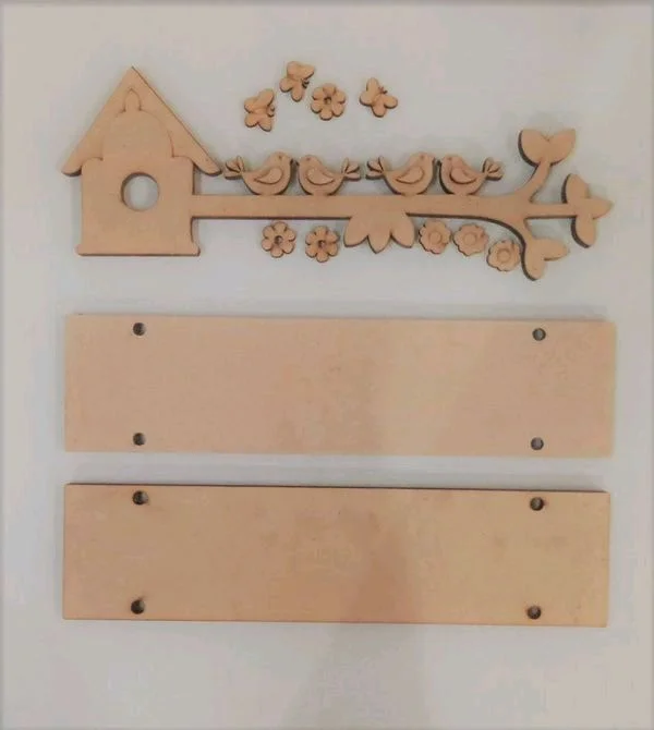 Bird,Hut Plank Nameboard - 14/13" Approx, 6mm