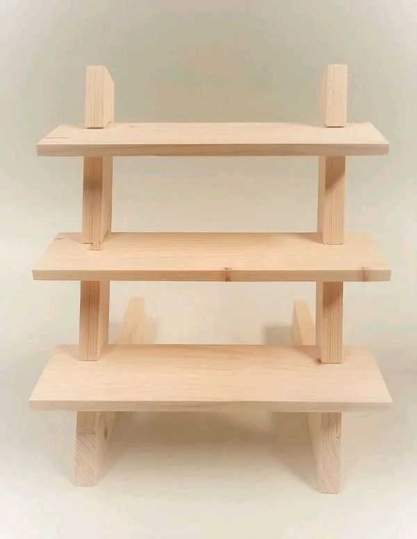 Diy Pinewood Display Stand - 16/4"