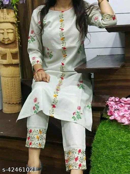 Trendy Graceful Women Kurta Sets - XXL, FREE DELIVERY