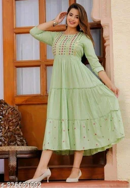 Gown - L, FREE DELIVERY