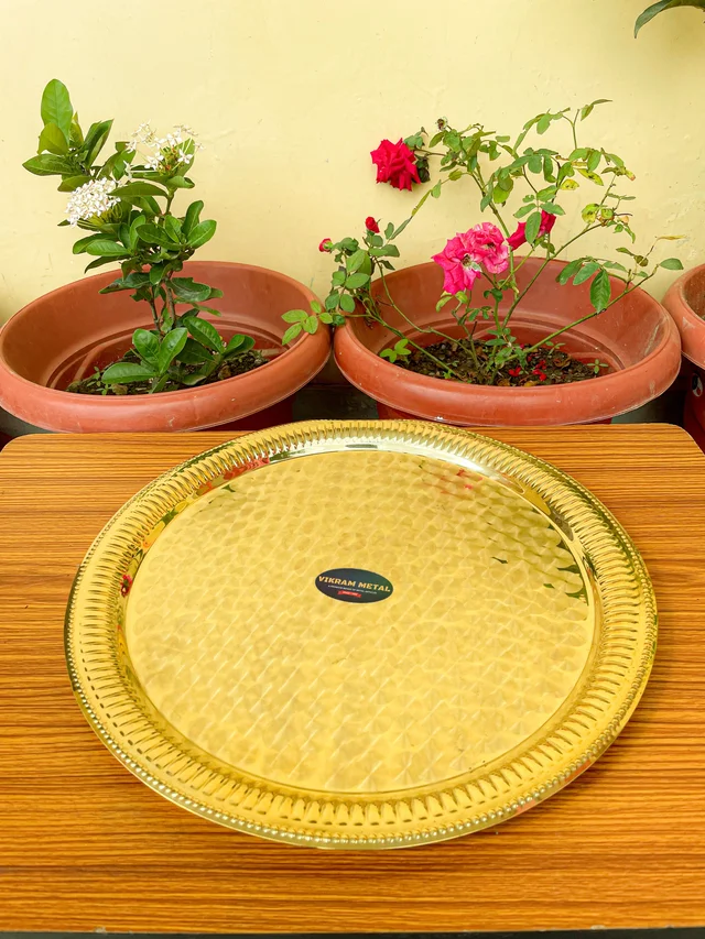 VIKRAM METAL Brass diamond plate - 14 INCH, GOLDEN