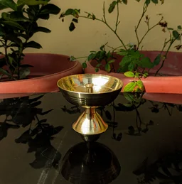 VIKRAM METAL Brass Pyali deepak - 4 NO.