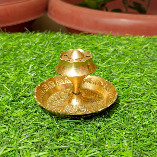 VIKRAM METAL Brass mini Pooja Thali Set - 8 INCH, GOLDEN