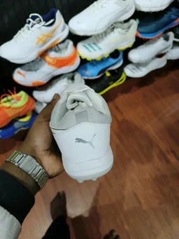 PUMA Rubber Spike Cricket Shoes - Mercury, 8