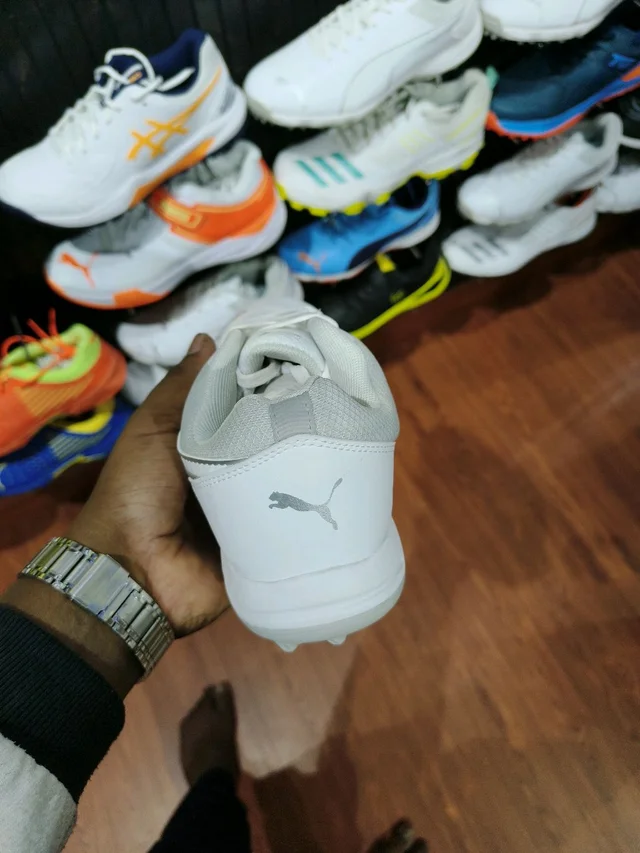 PUMA Rubber Spike Cricket Shoes - Mercury, 8