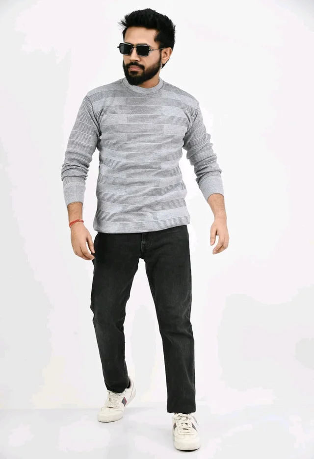 Men Round Neck Full Sleeve Woolen Pullover Winter Sweaters for Winter - Light gray, L
