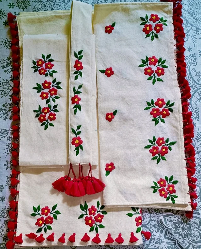 Embroidery Pekok