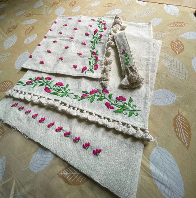 Pekok Embroidery 