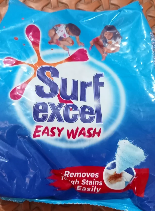 Surf Excel Easy Wash - 1kg