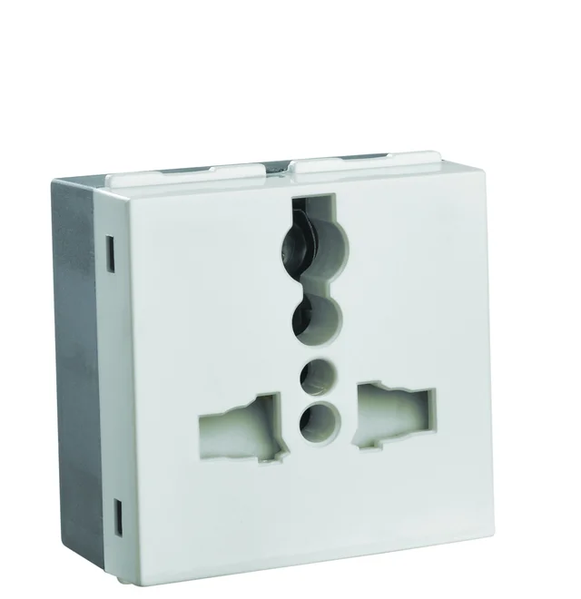 Lisha 6 / 13A International World Pin Socket with Shutter Lisha