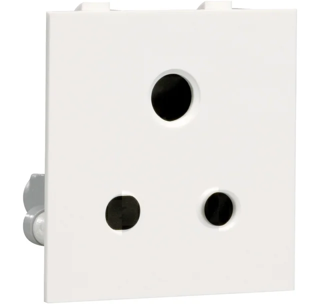 Crabtree Thames 6A 3Pin Socket