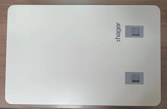 Hager 16 Way SPN DD Distribution Board Hager - 16 way, 16 modules - VYS16DN