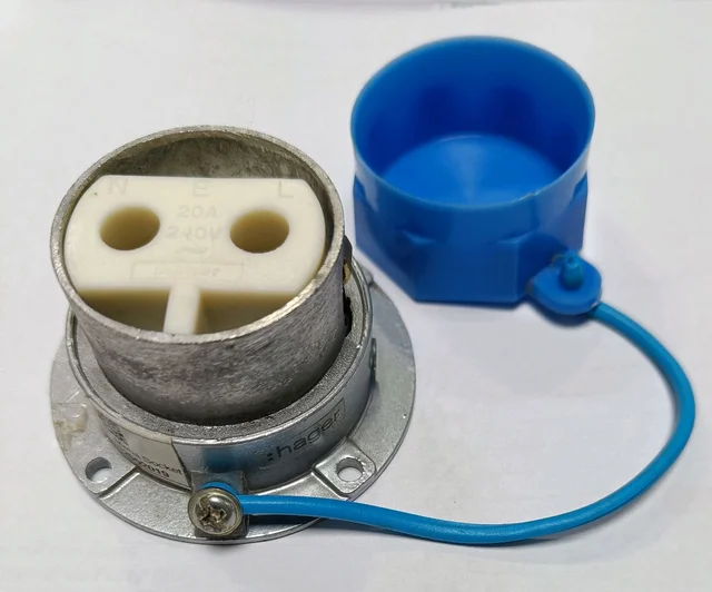 Hager Single Phase Metal Socket 20A 2P+E IP44 Hager - VZ141I -