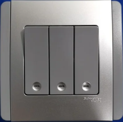 Schneider 3 Gang Grey Switch Clipsal - Neo C Metro - Schneider