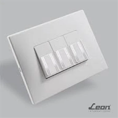 Leon Switches