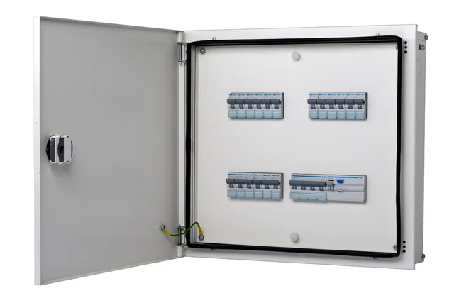 Hager 8 Way TPN DD Distribution Board Hager - 8 way, 8+24 modules - VYT08DHN