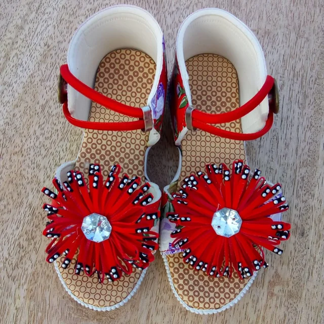 Sandals for 6 To 8 year Boys 