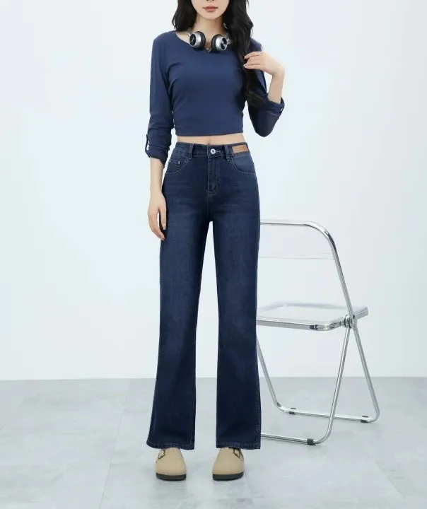 Women's Boot Cut Jeans - 28