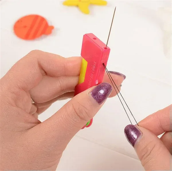 Automatic Needle Threading Device (Multicolour) – Pack of 4 - EASY RETURN
