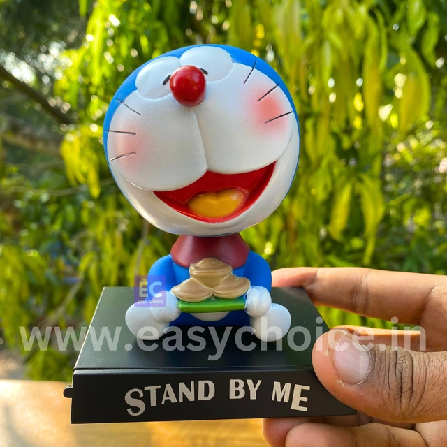 Premium High Detailed Smiling Doraemon with Dorayaki Cakes Bobblehead Miniature
