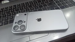 HRK IPhone 15 Pro Max Full Camera Protection Case - Silver